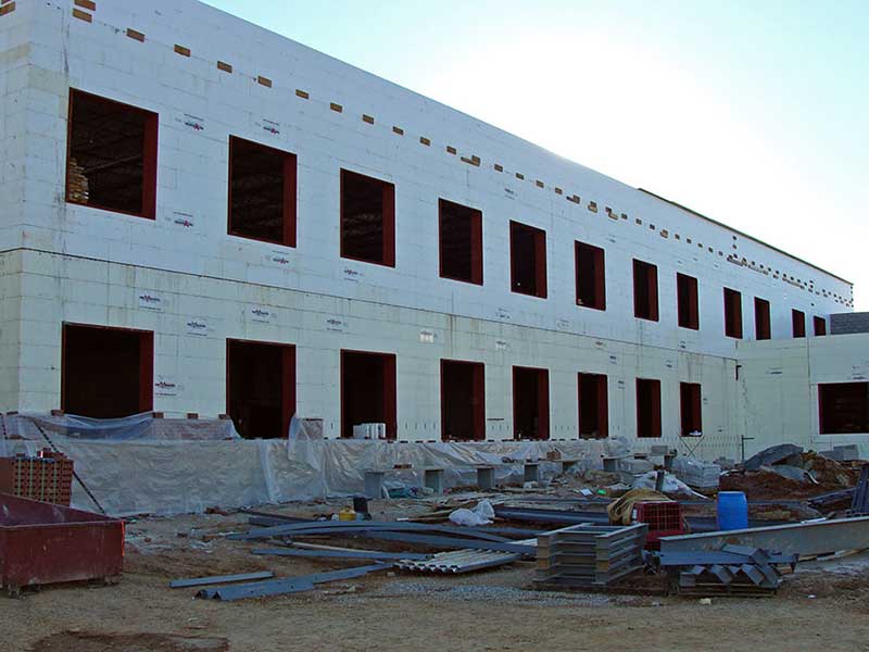 High School Rebuilt after Hurricane Katrina in LA - Quad-Deck concrete floor completed